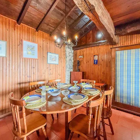 Feriehus Moana Beachfront Fisherman House - Ocean View Near Porto Apúlia