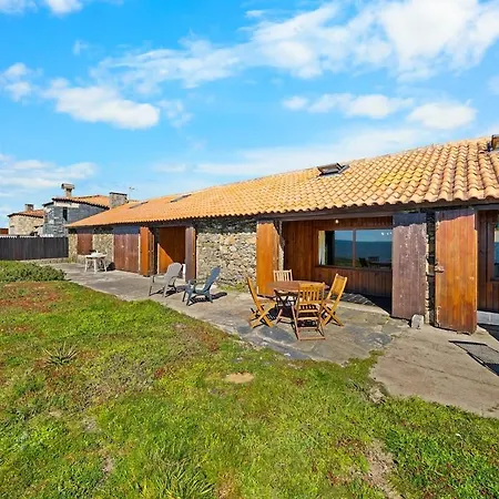 Feriehus Moana Beachfront Fisherman House - Ocean View Near Porto