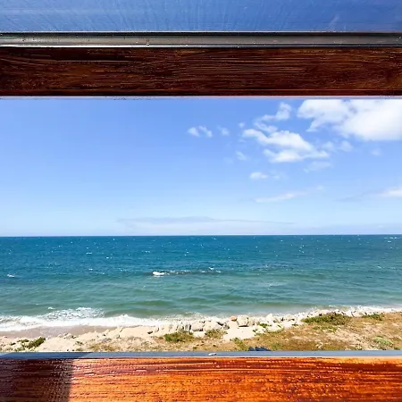 Moana Beachfront Fisherman House - Ocean View Near Porto